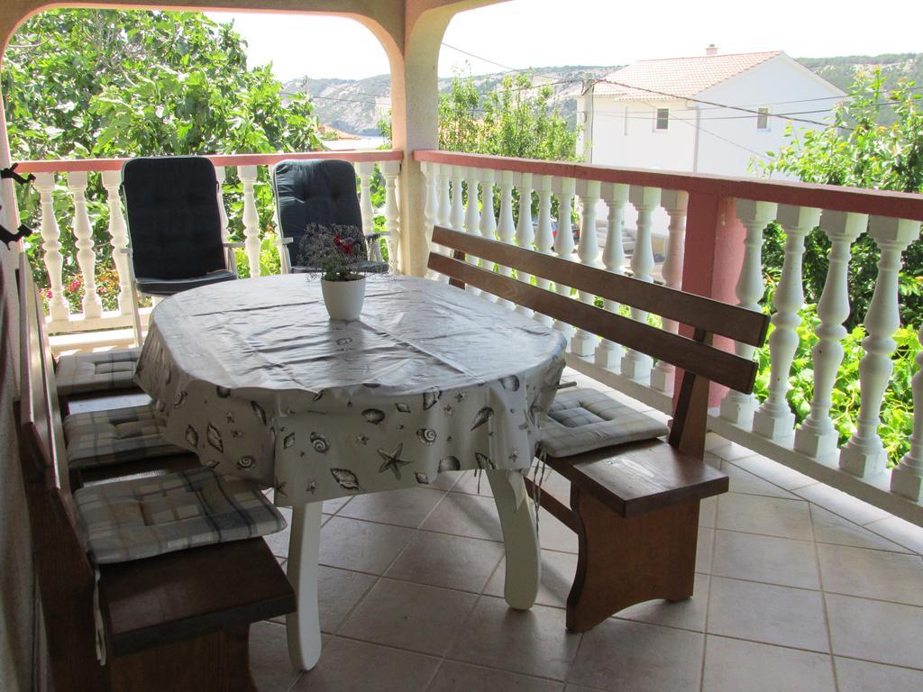 Apartmani Roza Lopar Exterior foto