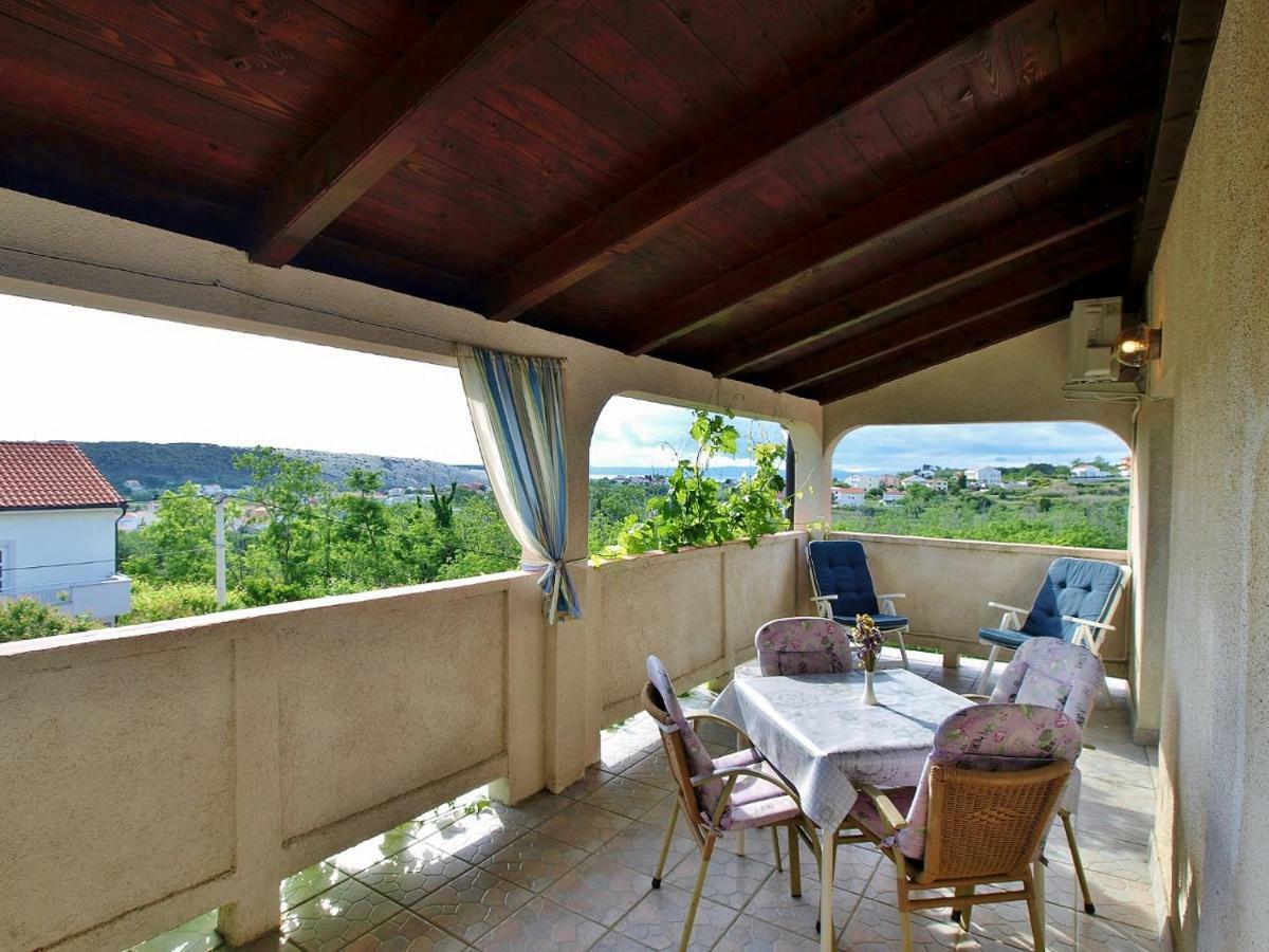 Apartmani Roza Lopar Exterior foto