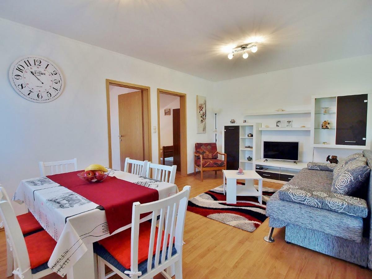 Apartmani Roza Lopar Exterior foto